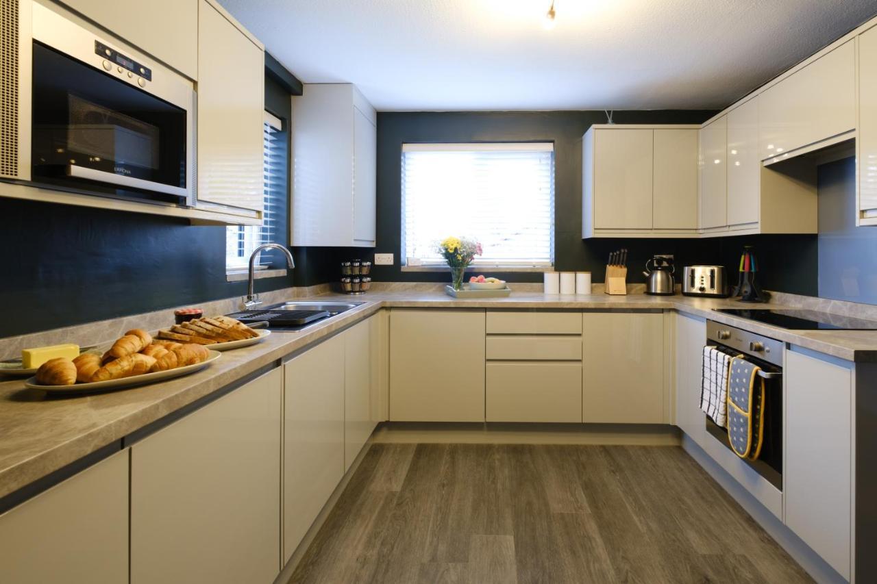 Rockside - Luxury 1 Bedroom Home With Hot Tub, Central Location, Parking And Pet Friendly Windermere Ngoại thất bức ảnh