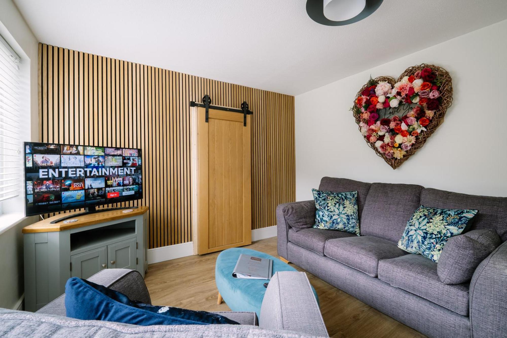 Rockside - Luxury 1 Bedroom Home With Hot Tub, Central Location, Parking And Pet Friendly Windermere Ngoại thất bức ảnh