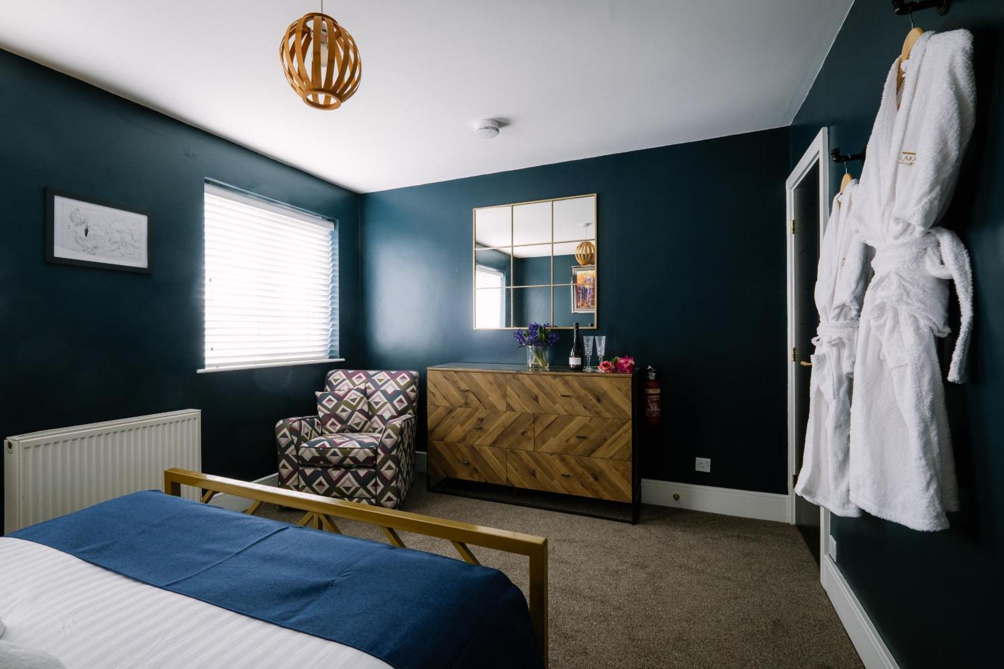 Rockside - Luxury 1 Bedroom Home With Hot Tub, Central Location, Parking And Pet Friendly Windermere Ngoại thất bức ảnh